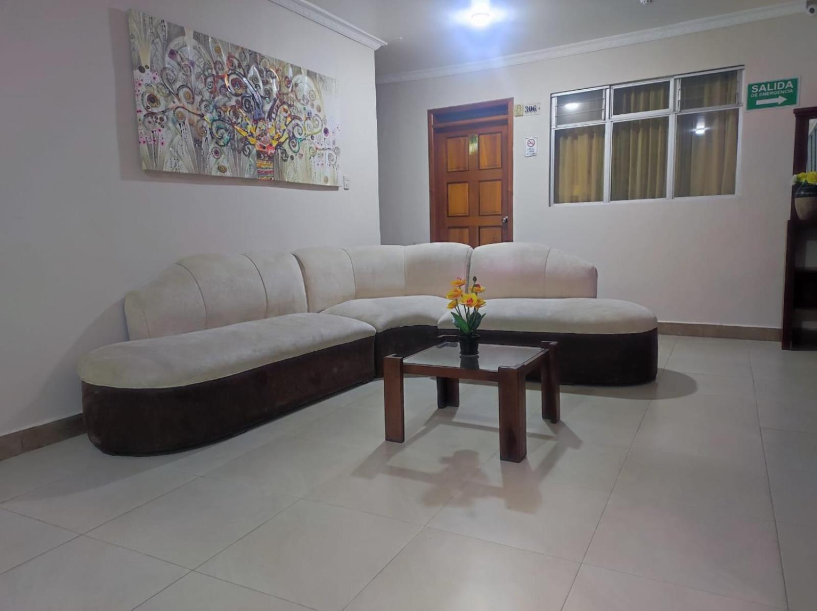 Hotel Villonaco Loja Ngoại thất bức ảnh