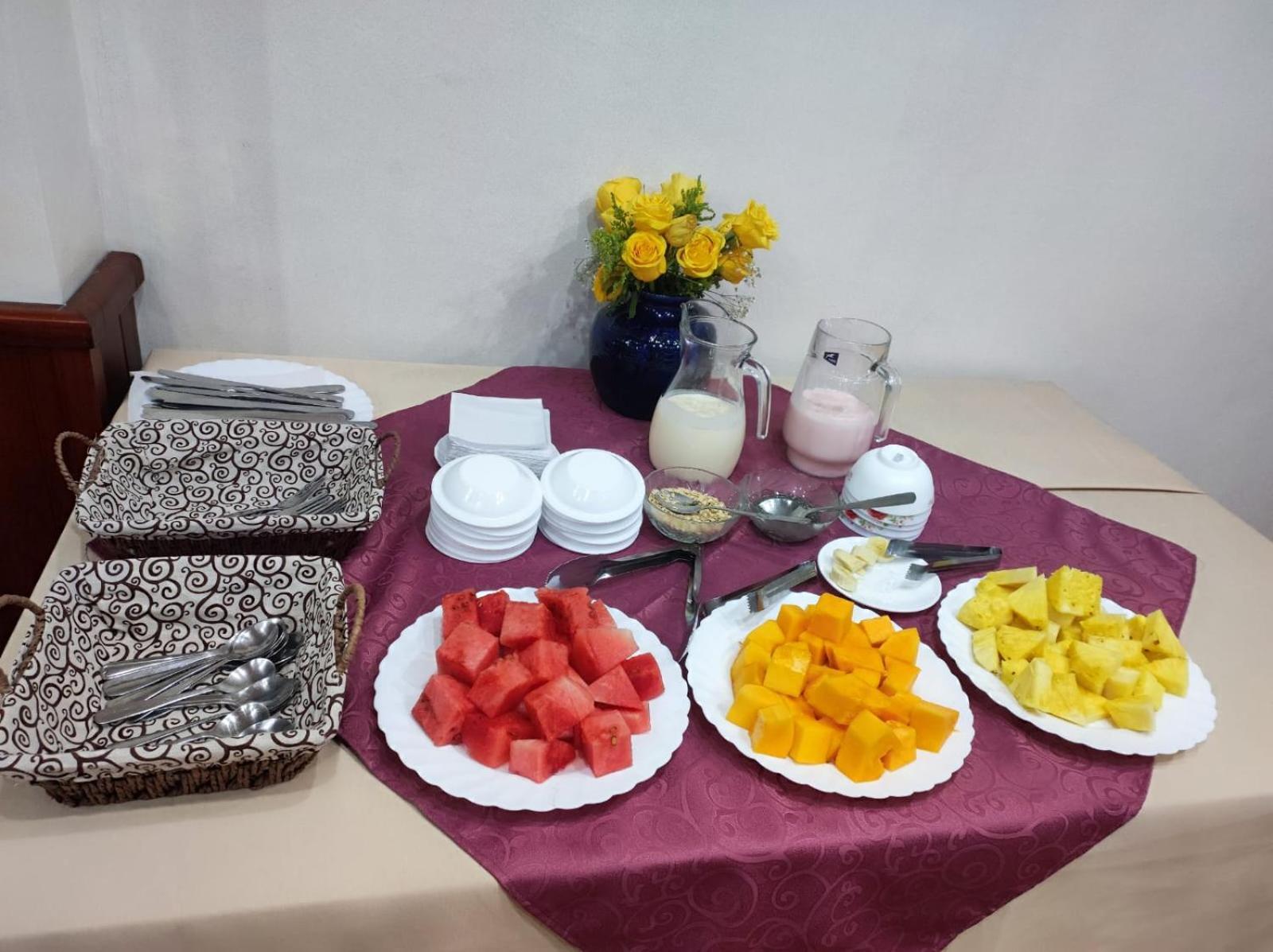 Hotel Villonaco Loja Ngoại thất bức ảnh