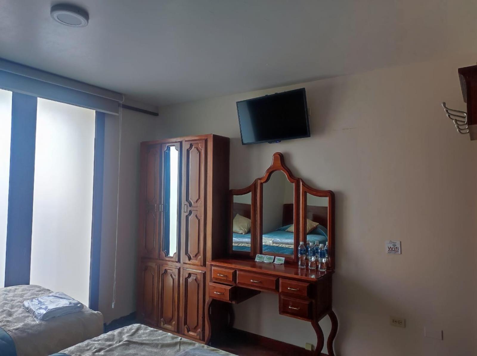 Hotel Villonaco Loja Ngoại thất bức ảnh
