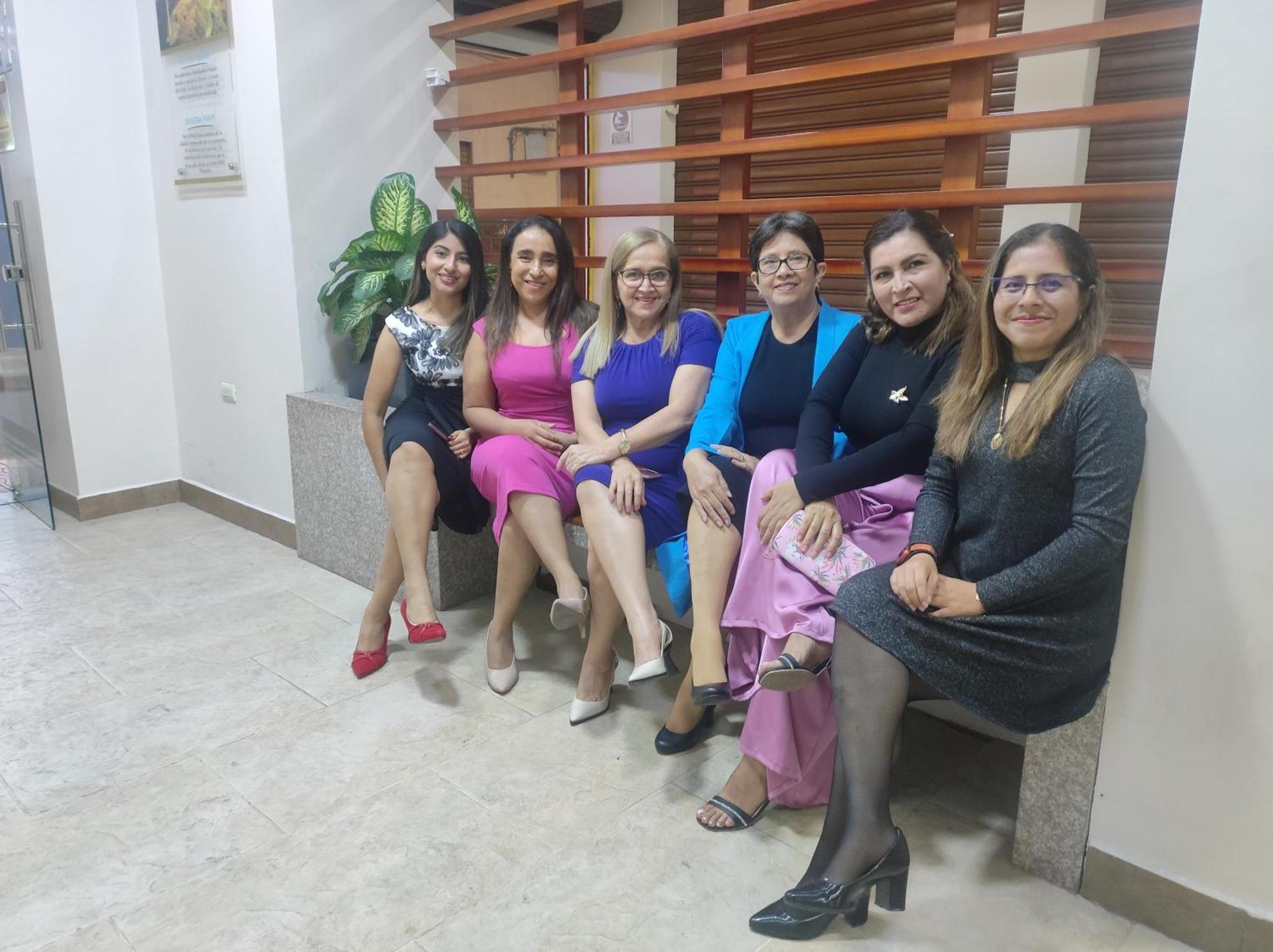 Hotel Villonaco Loja Ngoại thất bức ảnh