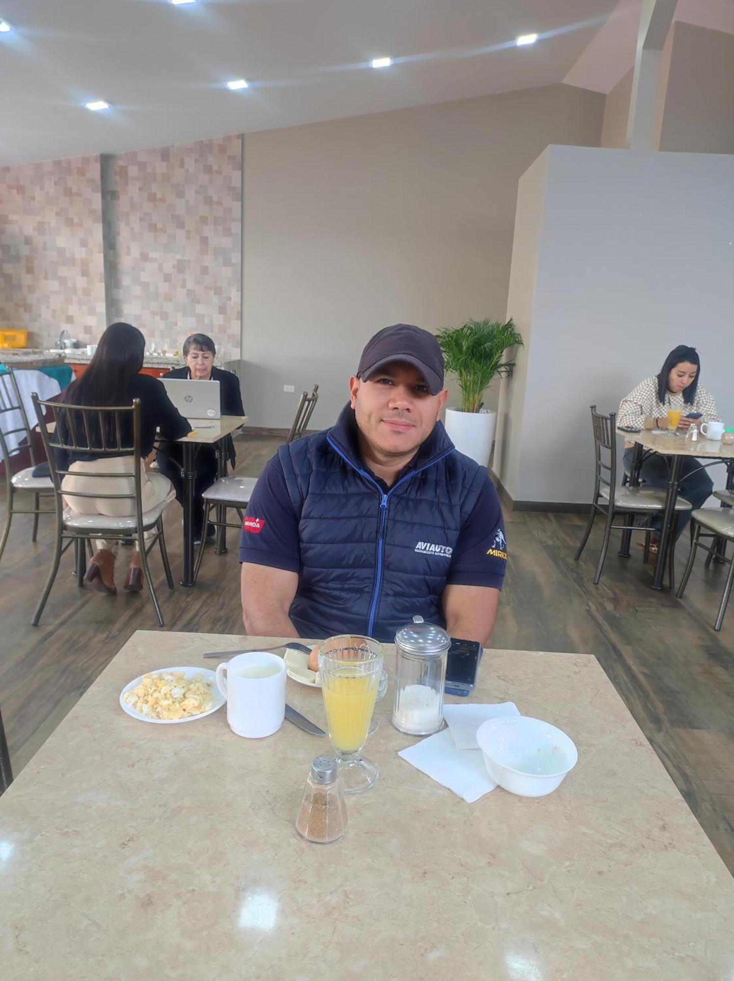 Hotel Villonaco Loja Ngoại thất bức ảnh
