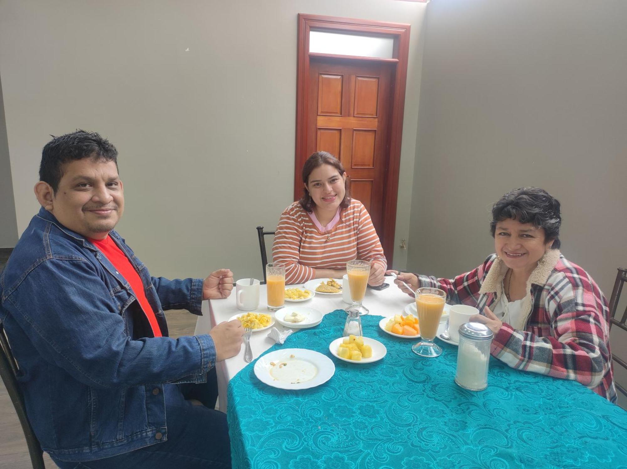 Hotel Villonaco Loja Ngoại thất bức ảnh